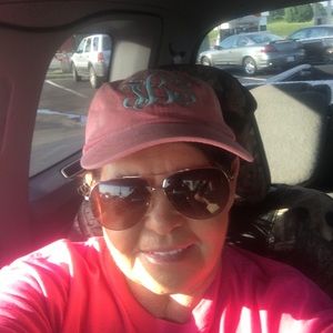 Meet your Posher, Freda